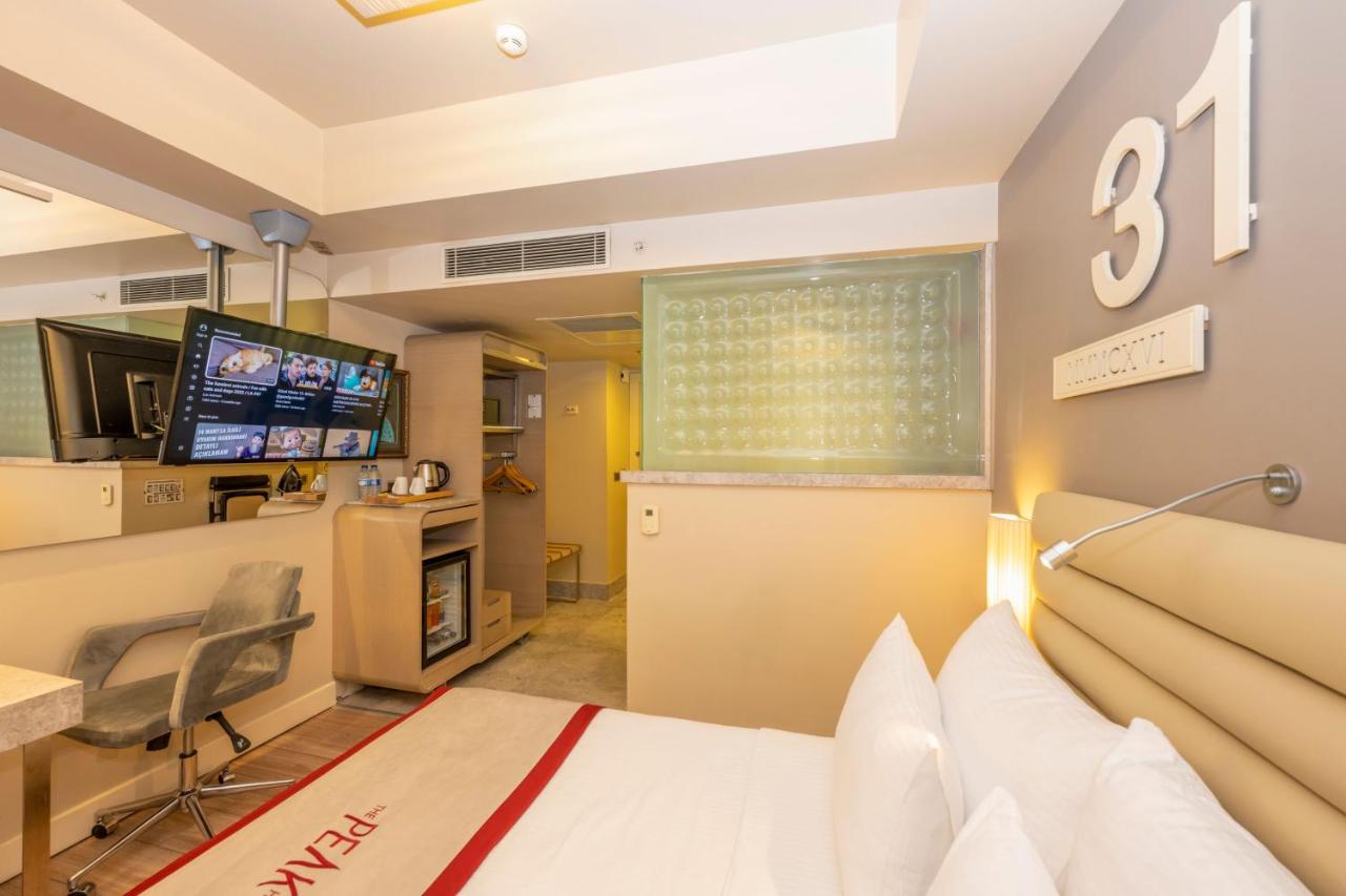 Ramada By Wyndham Pera Taksim Otel İstanbul